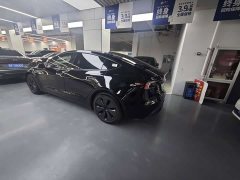 Tesla Model 3 Rear-Wheel Drive - ფოტო 3
