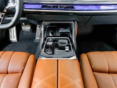 BMW 7 Series 2023 740Li Luxury M Sport Package - ფოტო 15