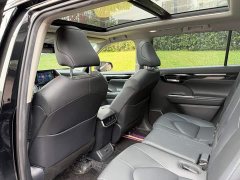 Toyota Highlander 2.5L Intelligent Hybrid AWD Luxury 7-Seater - ფოტო 11