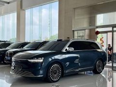 AITO M9 Extended Range Ultra 42kWh 6-Seater - ფოტო 1
