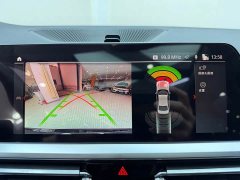 BMW 3 Series 320Li M Sport Package - ფოტო 13