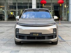 Li Auto L9 Max - ფოტო 12