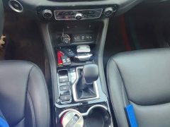 Jeep Commander 2022 2.0T FWD Luxury - ფოტო 16