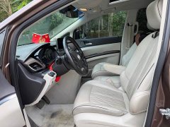 Buick GL8 Land Business Class 652T Luxury - ფოტო 4