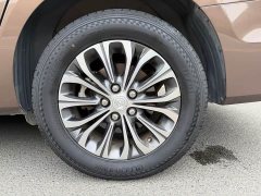 Buick GL8 Land Business Class 652T Luxury - ფოტო 9