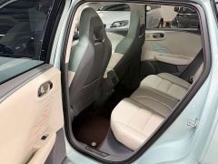 Lynk & Co Geely Lynk & Co 06 EM-P 126 Long Range Halo - ფოტო 8