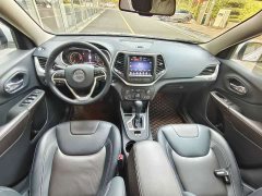 Jeep Liberty Light 2020 2.0L FWD Classic Sport Edition - ფოტო 9