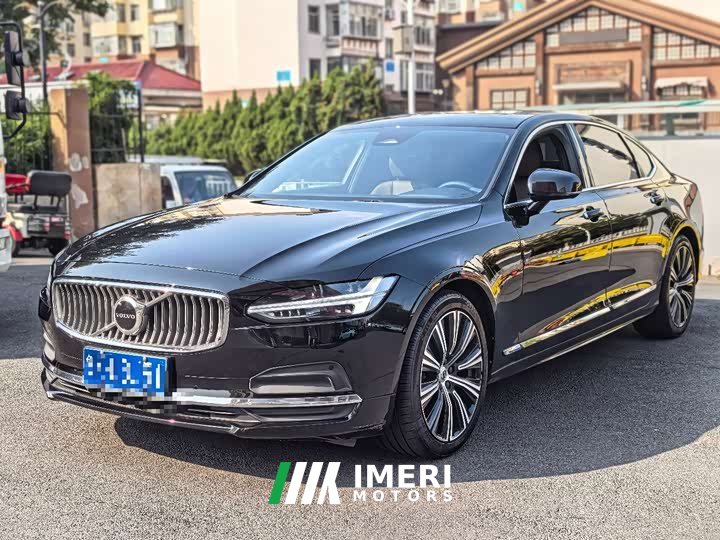 Volvo S90 B5 Smart Luxury Edition - ავტომობილი ჩინეთიდან