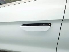 BYD 2022 Han DM-i 121KM Honor Edition - ფოტო 18