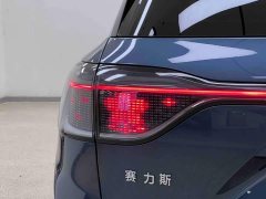 AITO M9 Extended Range Ultra 42kWh 6-Seater - ფოტო 14