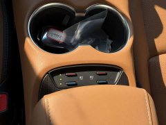 Toyota Weisa 2.0L CVT Two-Wheel Drive Premium Edition - ფოტო 13