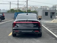 FAW Hongqi H5 2025 1.5T DCT Qiyue Edition - ფოტო 10