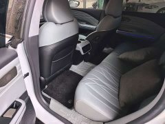 Geely Galaxy E8 700km Long-Range Smart Driving Edition - ფოტო 11