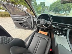 Hyundai Sonata 2020 270TGDi DCT GLS Elite - ფოტო 14