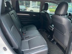 Toyota Highlander 2.0T AWD Luxury 7-Seater - ფოტო 8
