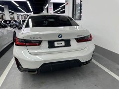 BMW 3 Series 325Li M Sport Package - ფოტო 17
