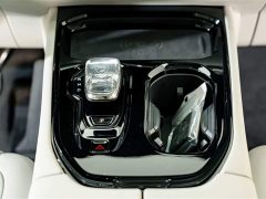 Volvo EM90 Ultra Six-Seater - ფოტო 16