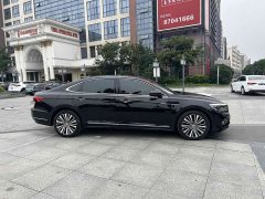 Volkswagen Passat 330TSI Luxury - ფოტო 11