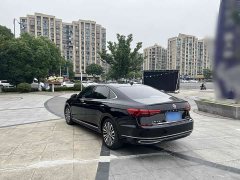 Volkswagen Passat 330TSI Luxury - ფოტო 12