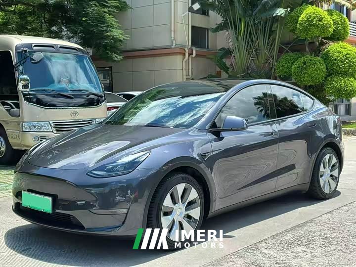 Tesla Model Y Standard Range RWD - ავტომობილი ჩინეთიდან