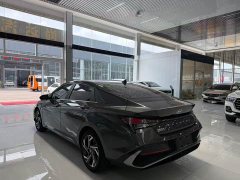 Hyundai Elantra 1.5L CVT GLX Elite - ფოტო 5