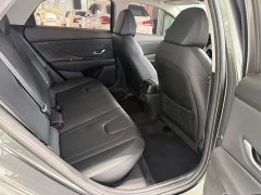 Hyundai Elantra 1.5L CVT GLX Elite - ფოტო 8