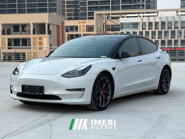 Tesla Model 3 Performance All-Wheel Drive - ავტომობილი ჩინეთიდან