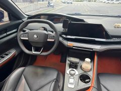 Changan UNI-V 1.5T Smart Navigation Edition - ფოტო 18