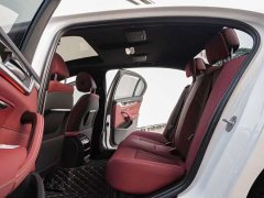 BMW 5 Series 525Li M Sport Package - ფოტო 11