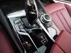 BMW 5 Series 525Li M Sport Package - ფოტო 19