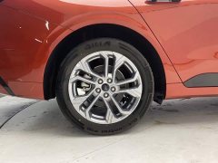Ford Mondeo 1.5T EcoBoost Luxury - ფოტო 11