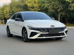 Hyundai Elantra 1.5L CVT Luxury - ფოტო 1