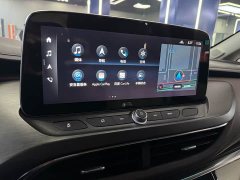 Buick GL8 Land Business Class Smart Edition - ფოტო 11