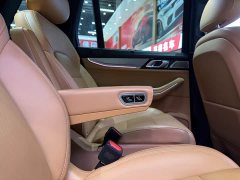 Lynk & Co 09 EM-P 2.0TD EM-P AWD Ultra 6-Seat - ფოტო 18