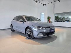 Volkswagen Golf 280TSI DSG Pro Launch Edition - ფოტო 3