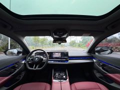 BMW 5 Series 2026 525Li M Sport Package - ფოტო 12