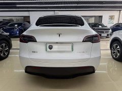 Tesla Model Y 2022 Long Range All-Wheel Drive - ფოტო 9