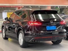 Volkswagen Touareg 2.0TSI Navigator Special Edition - ფოტო 19