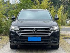 Volkswagen Touareg 2.0TSI Navigator Special Edition - ფოტო 2