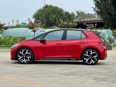 Volkswagen ID.3 2026 Smart Edition Intelligent Version GTX Package - ფოტო 3