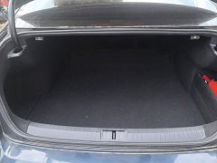 Volkswagen Magotan 2 Million Units Commemorative Edition 330TSI DSG Leading Version - ფოტო 4