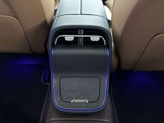 Mercedes-Benz E-Class New Energy 2024 E 350 e L Plug-in Hybrid Sport Sedan - ფოტო 19