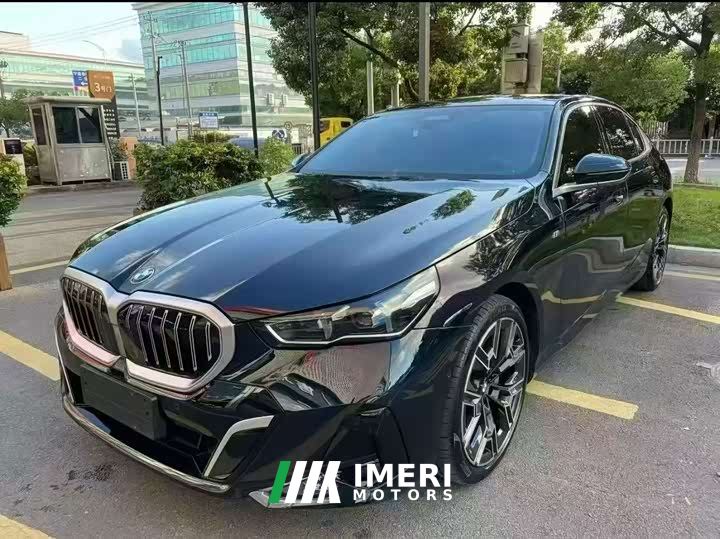 BMW 5 Series 530Li Luxury M Sport Package