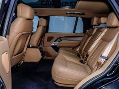 Land Rover Range Rover 2025 3.0L V6 400PS Extended Wheelbase Prestige Edition - ფოტო 10
