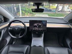 Tesla Model Y 2022 Facelift Rear-Wheel Drive - ფოტო 8