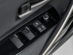 Toyota Corolla 1.8L Hybrid Elite - ფოტო 11