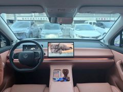 Leapmotor C10 530 Smart Comfort Edition - ფოტო 9