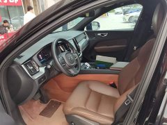 Volvo XC60 B5 AWD Smart Luxury Edition - ფოტო 6