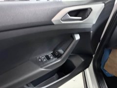 Volkswagen Touran 2023 200TSI DSG Smart Connected Edition - ფოტო 9