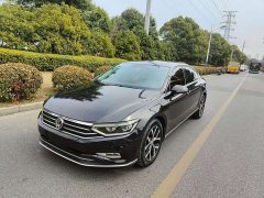 Volkswagen Magotan 2021 330TSI DSG 30th Anniversary Edition - ფოტო 1